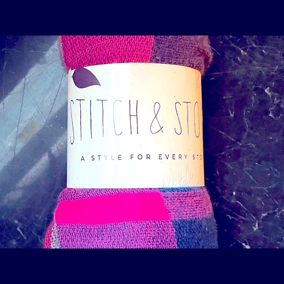 NWT STITCH & STONE COLOURFUL PINK & BLUE UNISEX BLANKET SCARF/SHAWL/WRAP - Picture 7 of 8